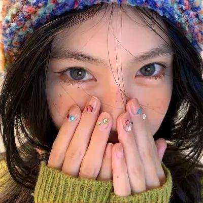 前尘燃尽不再见